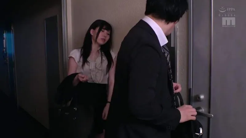 Người vợ hàng xóm nhận nhầm tôi là ông chồng trong một hôm say xỉn