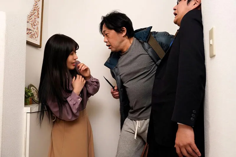 Cô gái tủi thân gặp lại kẻ làm nhục mình 10 năm trước