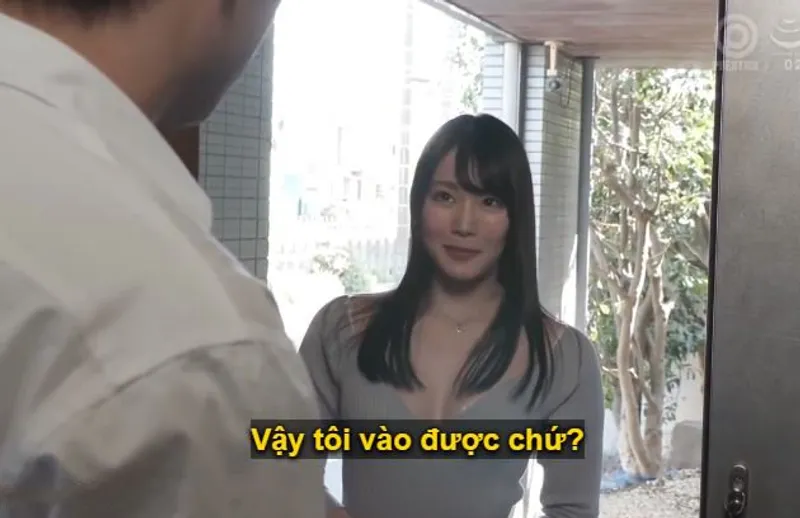 Anh chàng giàu sang sát vách bị em xinh tươi hàng xóm mới dọn về cùng gã chồng mới dụ dỗ làm tình.